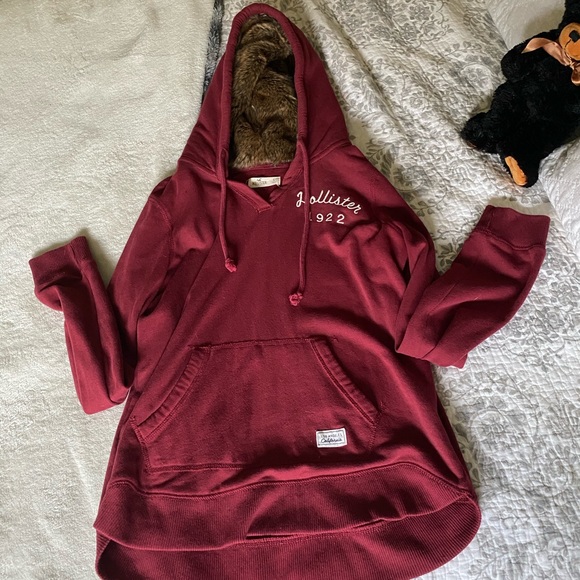 HOLLISTER fuzzy hoodie - Picture 2 of 8